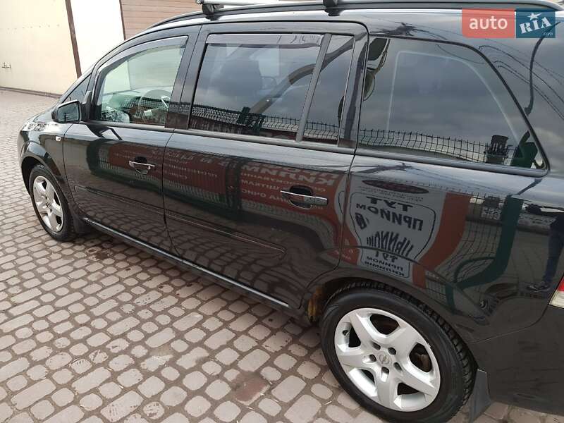Мінівен Opel Zafira 2008 в Бродах