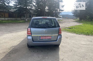 Минивэн Opel Zafira 2005 в Луцке