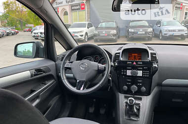 Минивэн Opel Zafira 2012 в Виннице