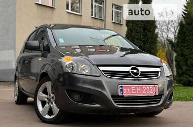 Минивэн Opel Zafira 2011 в Конотопе