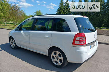 Минивэн Opel Zafira 2009 в Калуше