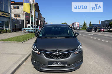 Минивэн Opel Zafira 2019 в Мукачево