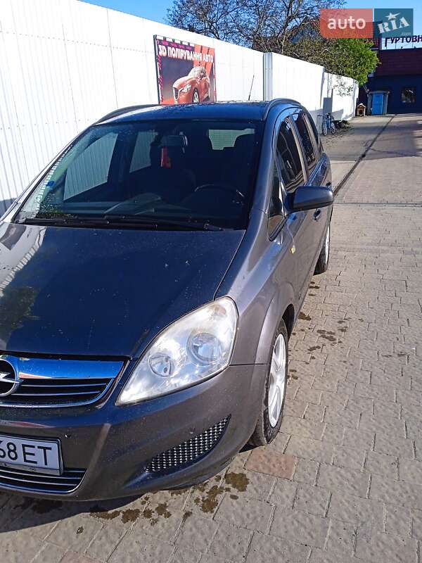 Минивэн Opel Zafira 2009 в Коломые фото 30 Минивэн Opel Zafira 2009 в Коломые