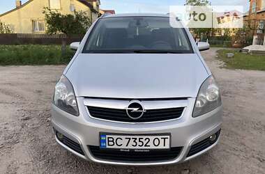 Мінівен Opel Zafira 2007 в Радехові