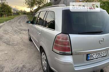 Мінівен Opel Zafira 2007 в Радехові