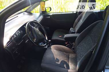 Минивэн Opel Zafira 2002 в Хмельницком