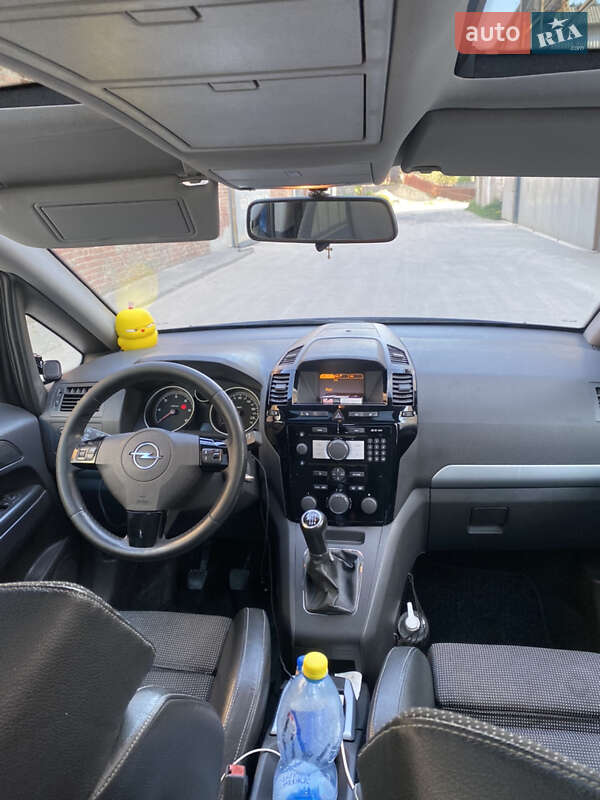 Мінівен Opel Zafira 2008 в Львові