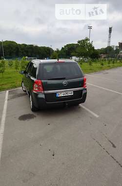 Мінівен Opel Zafira 2009 в Івано-Франківську