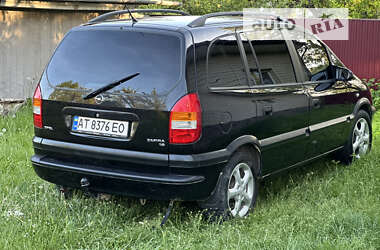 Минивэн Opel Zafira 2002 в Надворной