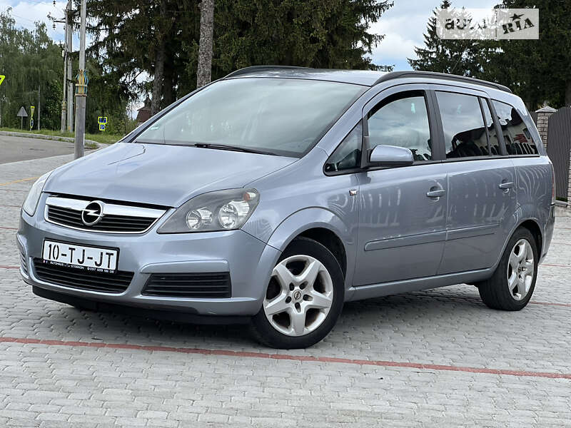 Мінівен Opel Zafira 2006 в Старокостянтинові