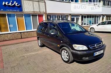 Минивэн Opel Zafira 2003 в Сумах