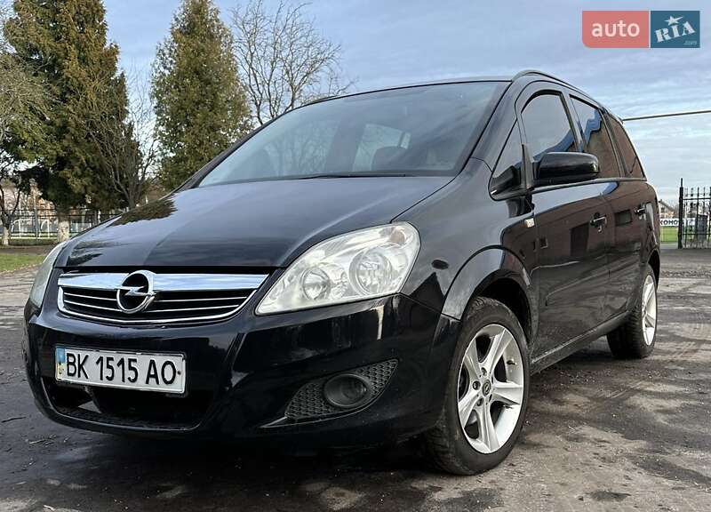 Opel Zafira 2008