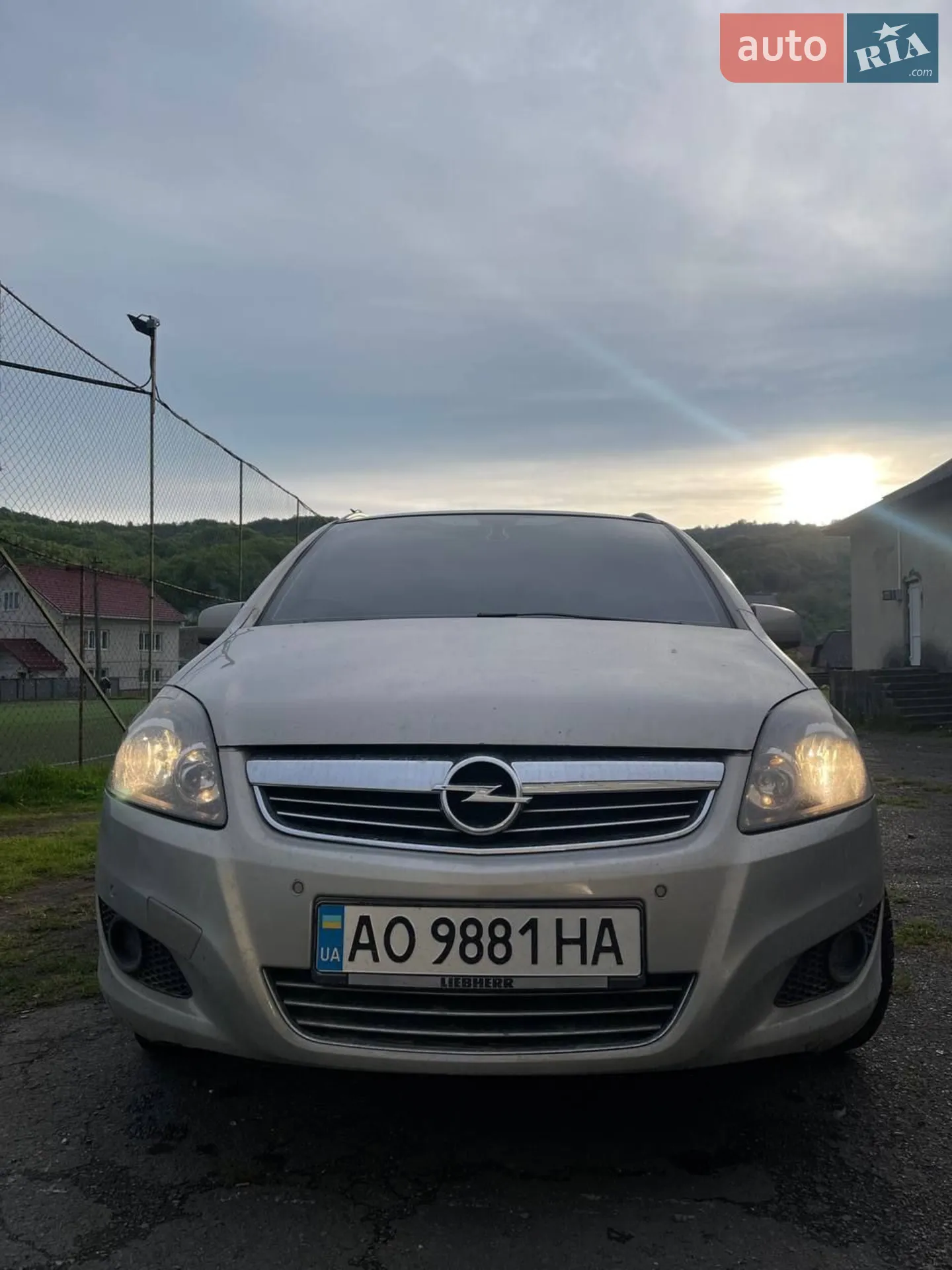 2010 Opel Zafira - мініатюра 8