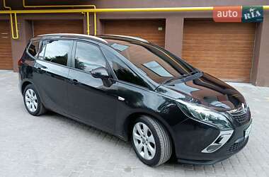 Opel Zafira 2014