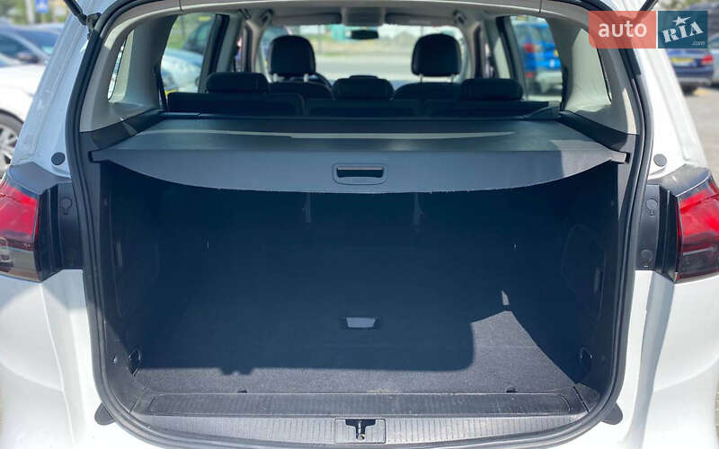 Микровэн Opel Zafira 2015 в Луцке