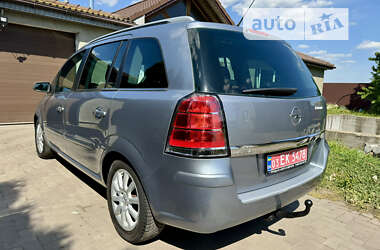 Минивэн Opel Zafira 2007 в Харькове