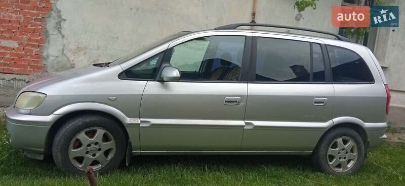 Мінівен Opel Zafira 2000 в Дрогобичі