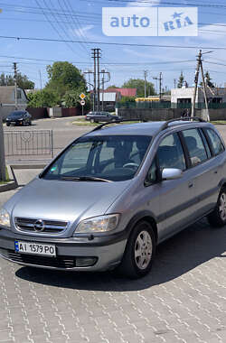 Минивэн Opel Zafira 2003 в Борисполе
