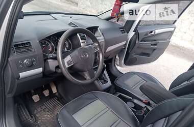 Минивэн Opel Zafira 2007 в Сколе