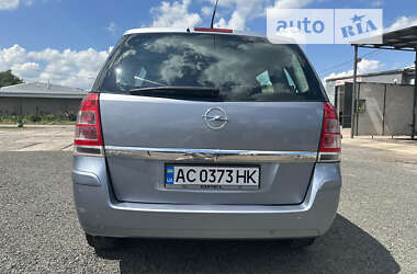 Минивэн Opel Zafira 2008 в Нововолынске