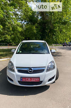 Минивэн Opel Zafira 2012 в Червонограде
