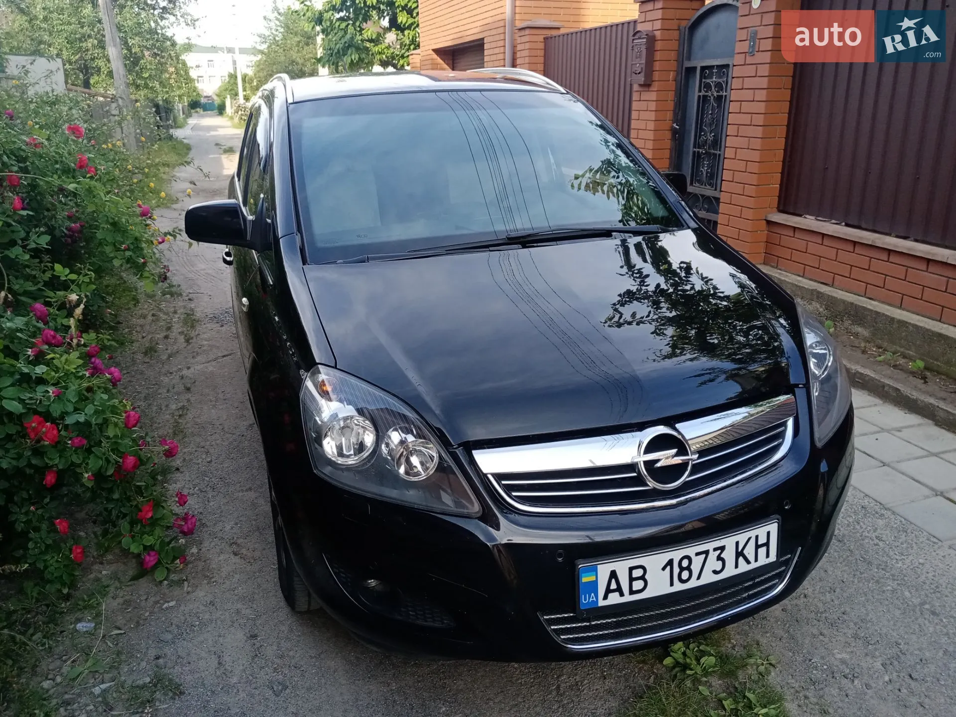 2011 Opel Zafira - фото 1