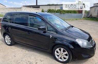 Минивэн Opel Zafira 2010 в Луцке