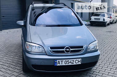 Мінівен Opel Zafira 2004 в Івано-Франківську