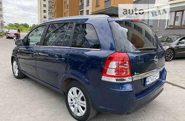 Мінівен Opel Zafira 2012 в Івано-Франківську