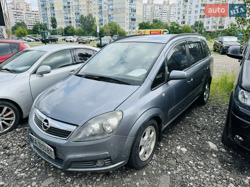 Opel Zafira 2005