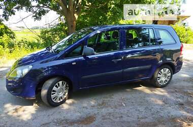 Минивэн Opel Zafira 2011 в Звягеле