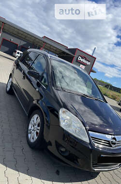 Opel Zafira 2008