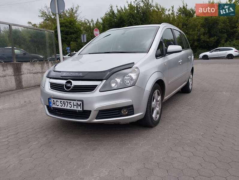 Минивэн Opel Zafira 2007 в Луцке фото 5 Минивэн Opel Zafira 2007 в Луцке