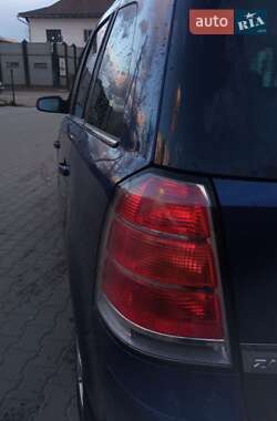 Мінівен Opel Zafira 2007 в Івано-Франківську