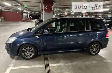 Минивэн Opel Zafira 2011 в Харькове