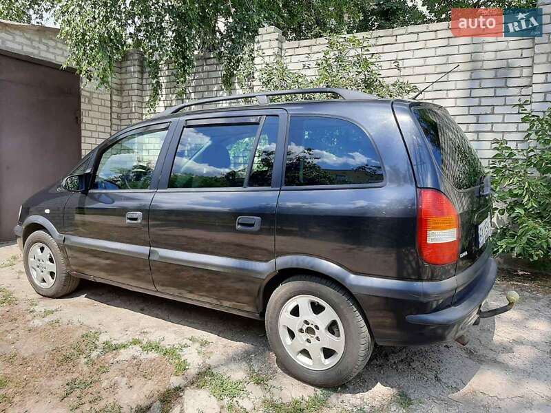 Мінівен Opel Zafira 1999 в Харкові