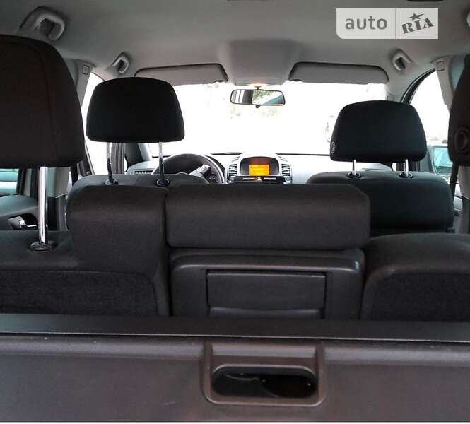 Минивэн Opel Zafira 2011 в Богодухове