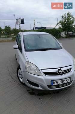 Opel Zafira 2009 Opel Zafira 2009