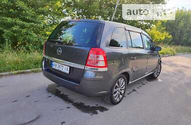 Мінівен Opel Zafira 2010 в Бердичеві