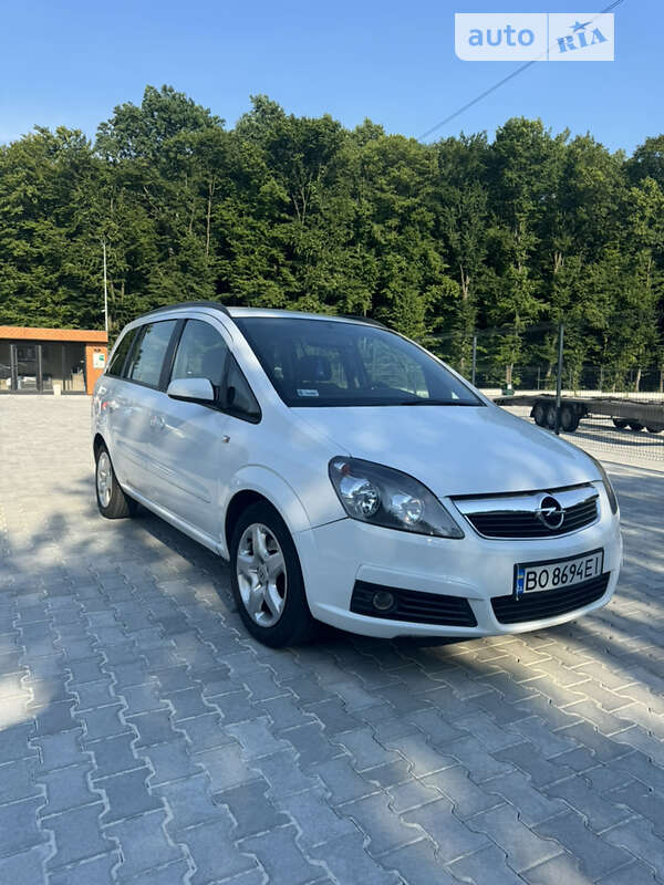 Мінівен Opel Zafira 2006 в Львові