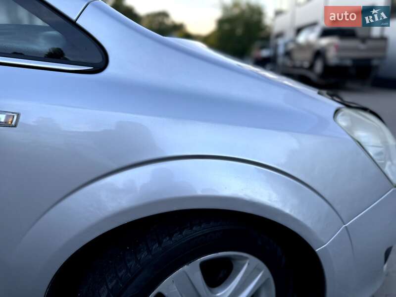 Мінівен Opel Zafira 2009 в Умані