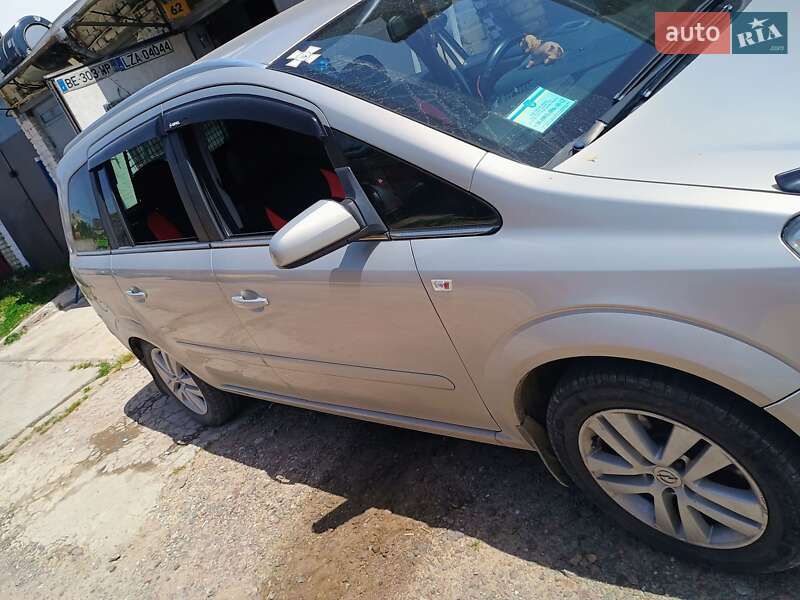 Мінівен Opel Zafira 2007 в Львові