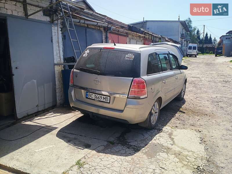 Мінівен Opel Zafira 2007 в Львові
