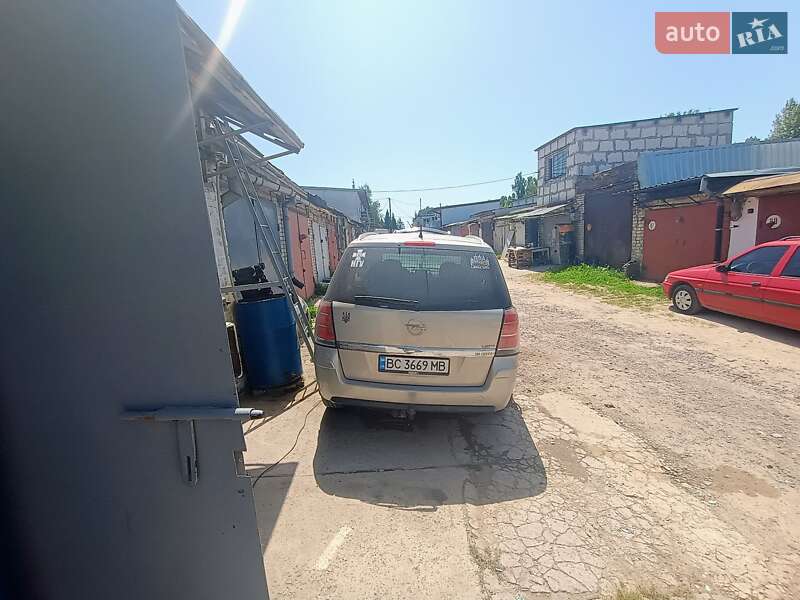 Opel Zafira 2007