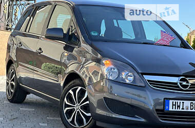 Мінівен Opel Zafira 2011 в Дрогобичі