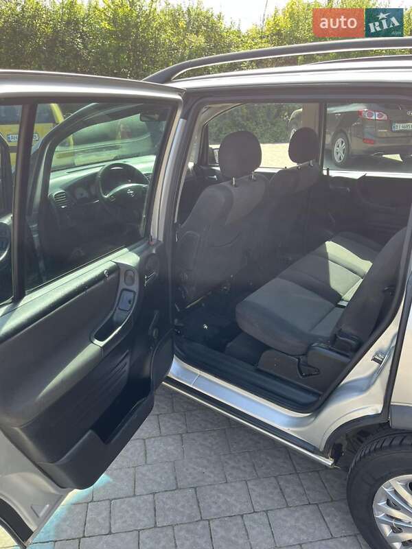 Минивэн Opel Zafira 2003 в Ужгороде фото 18 Минивэн Opel Zafira 2003 в Ужгороде