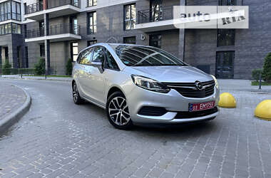 Минивэн Opel Zafira 2019 в Броварах