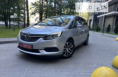 Opel Zafira 2019