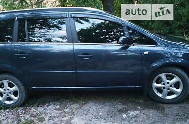 Минивэн Opel Zafira 2006 в Шепетовке