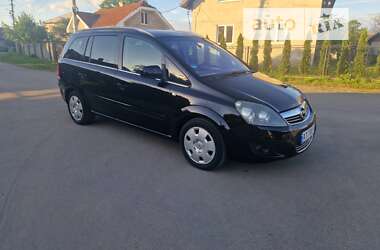 Opel Zafira 2011